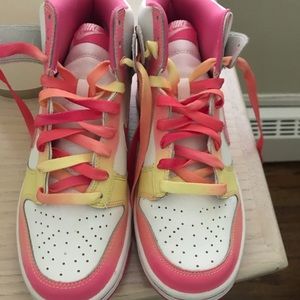 Like new pink and yellow Nike dunks!